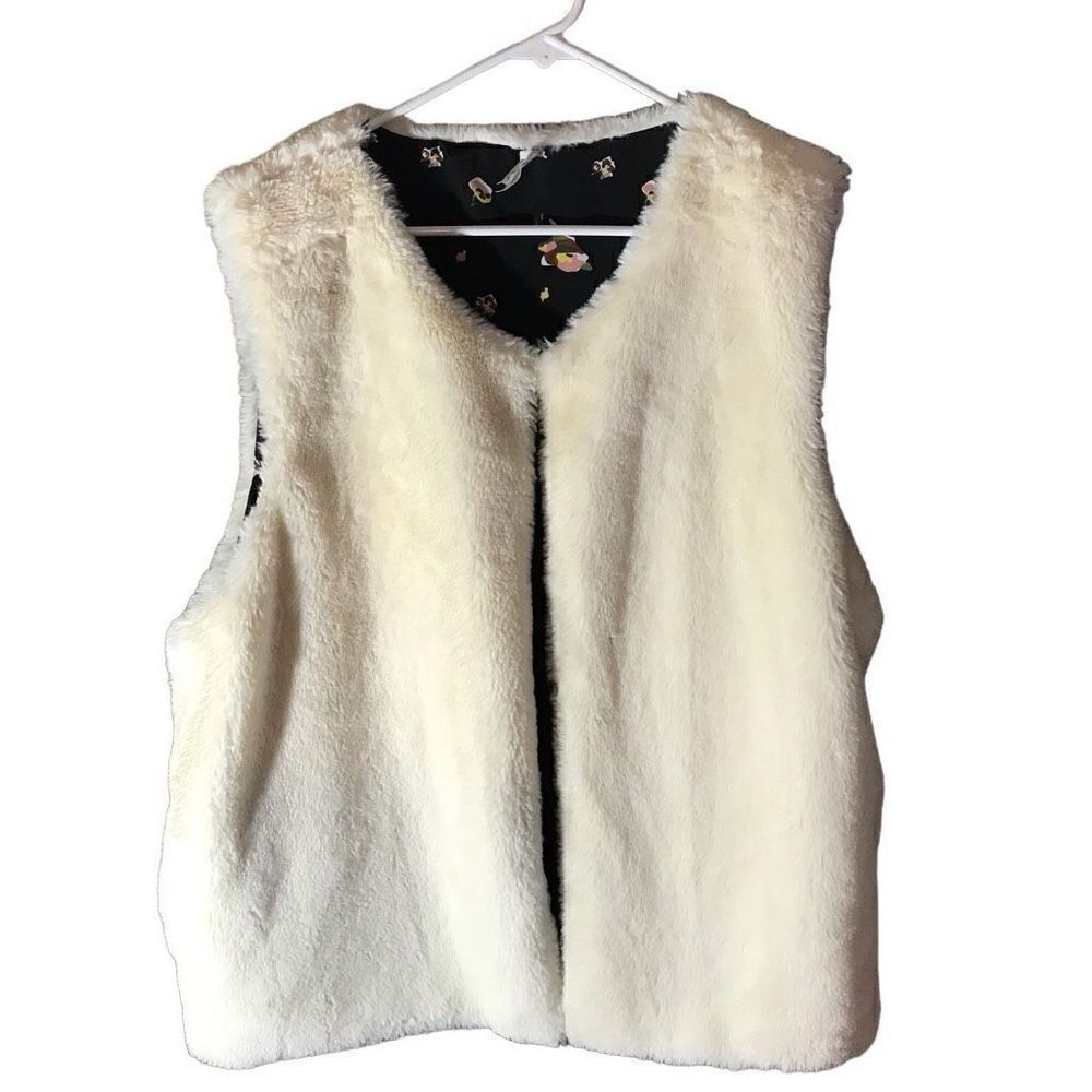 Matilda Jane Snow Way Ivory Fur Vest SZ XXL black floral lining with pockets